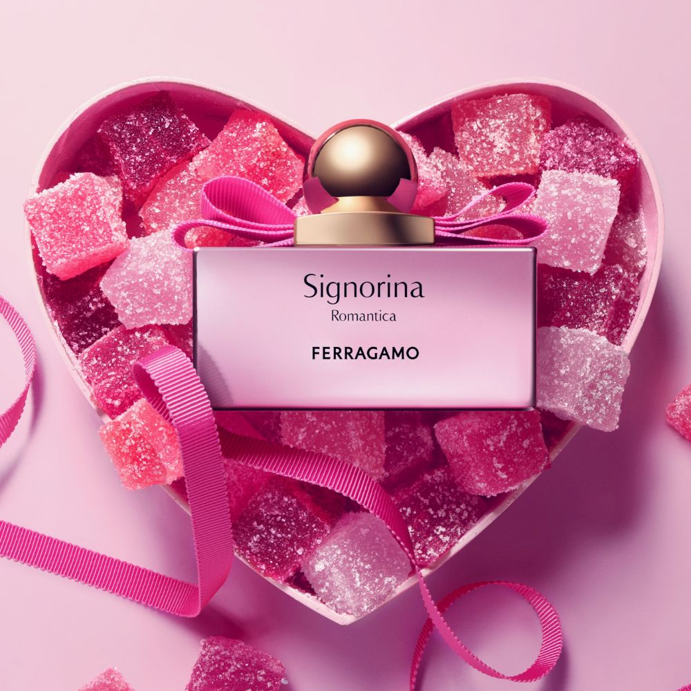 Perfume Mujer Ferragamo Signorina Romántica EDP 100 ml