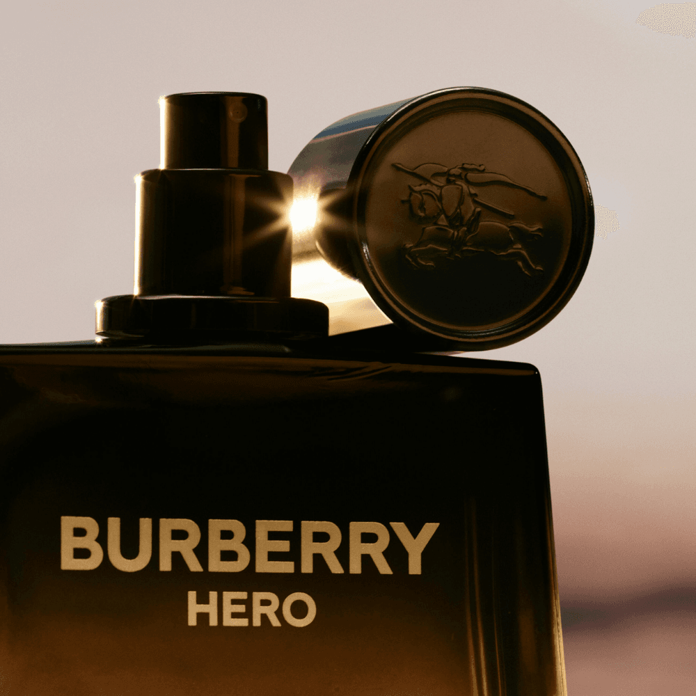 Perfume Hombre Burberry Hero Elixir Parfum 60 ML